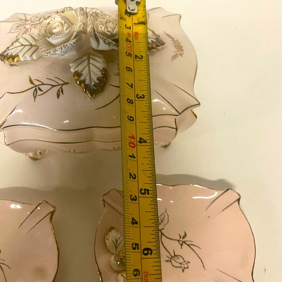 Light Pink Porcelain Vintage Cigarette Box With 2 Matching Ashtrays - Picture 9 of 12